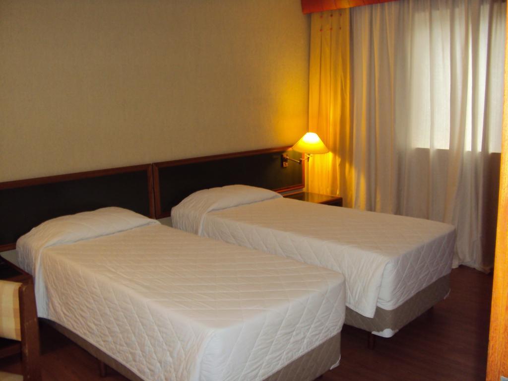 Duomo Park Hotel Curitiba Eksteriør billede