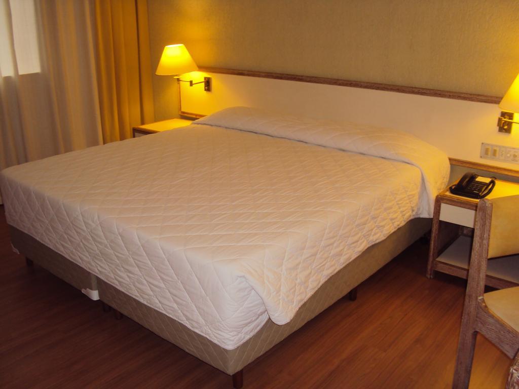 Duomo Park Hotel Curitiba Eksteriør billede