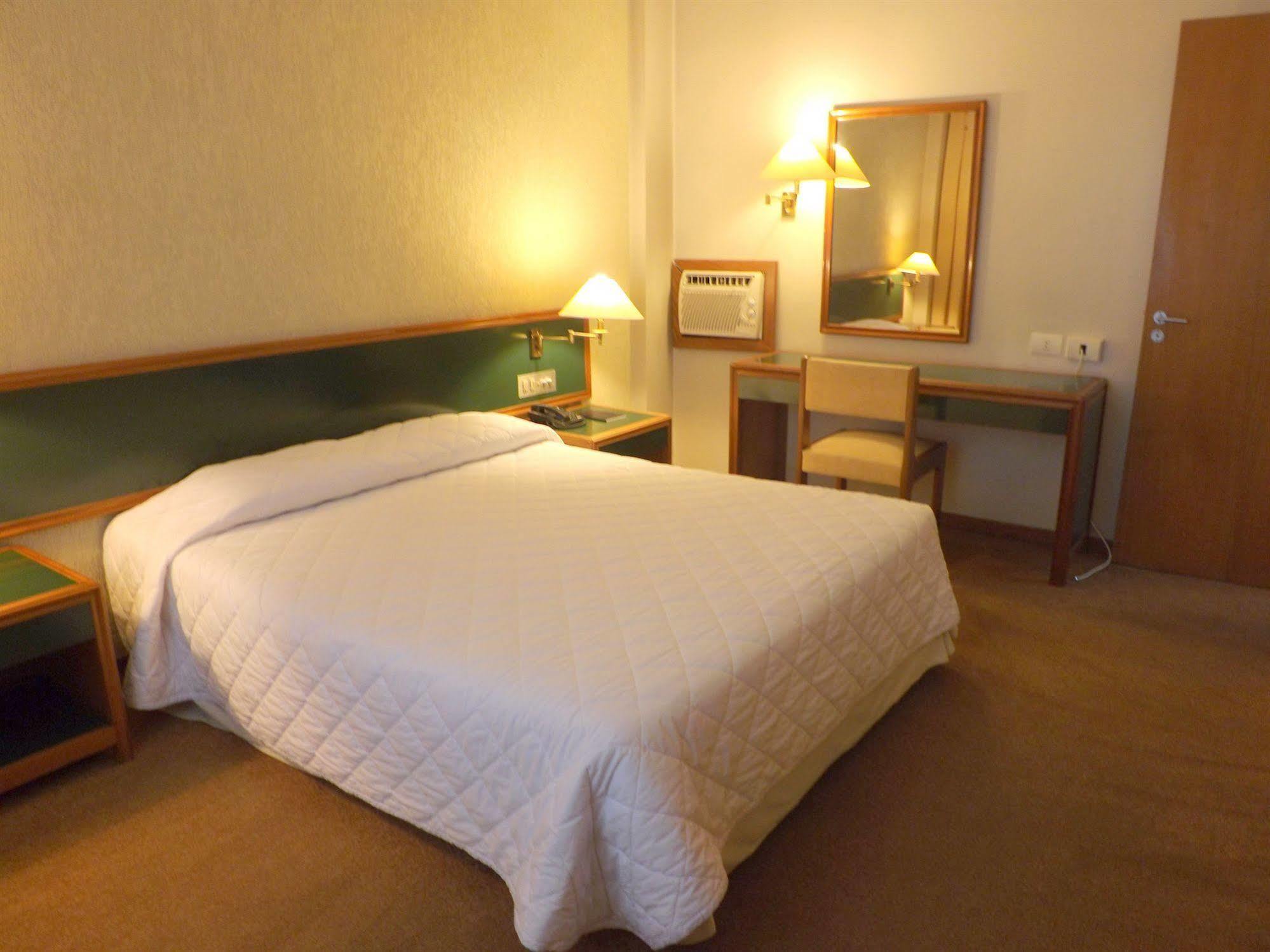 Duomo Park Hotel Curitiba Eksteriør billede
