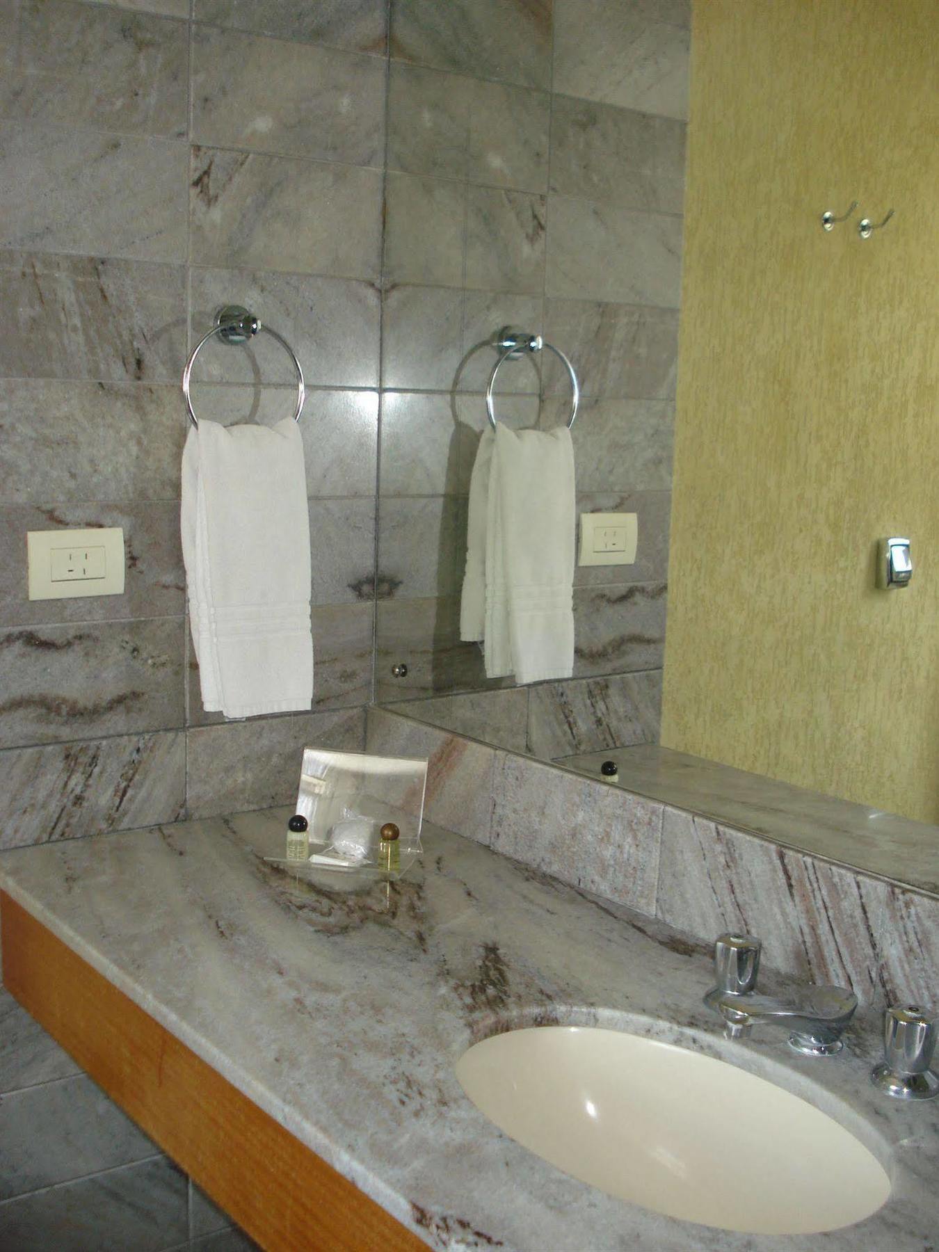 Duomo Park Hotel Curitiba Eksteriør billede
