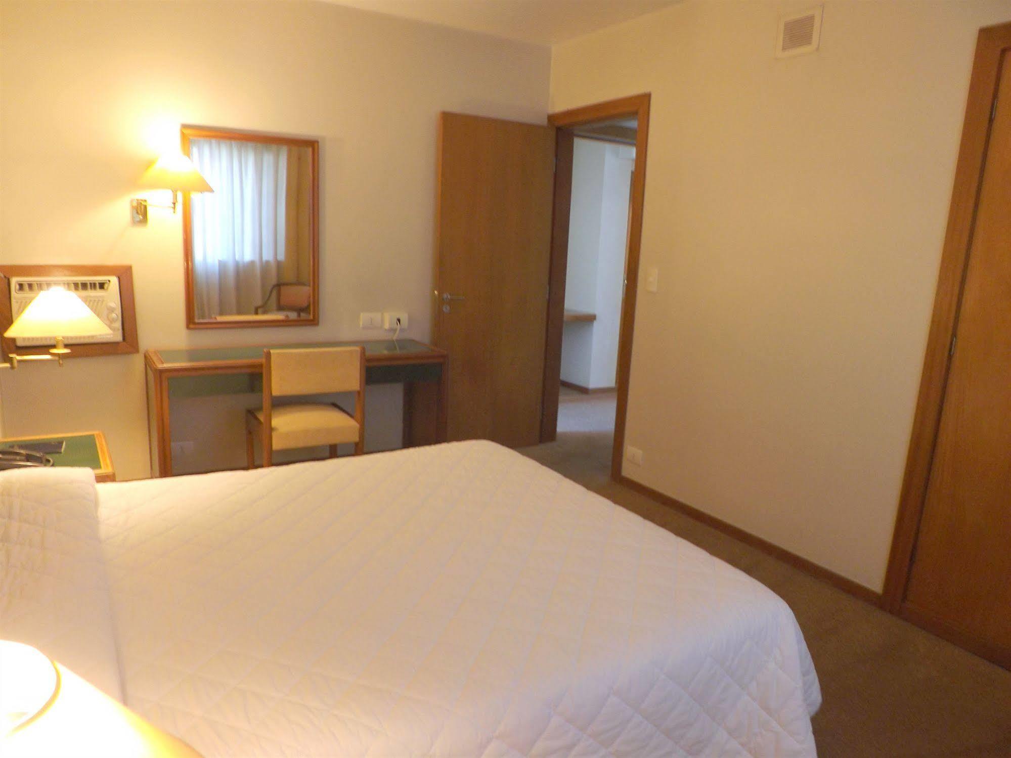 Duomo Park Hotel Curitiba Eksteriør billede